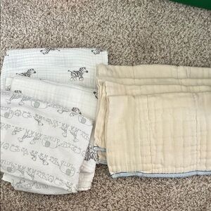 Set of Baby Blankets & Burp Clothes